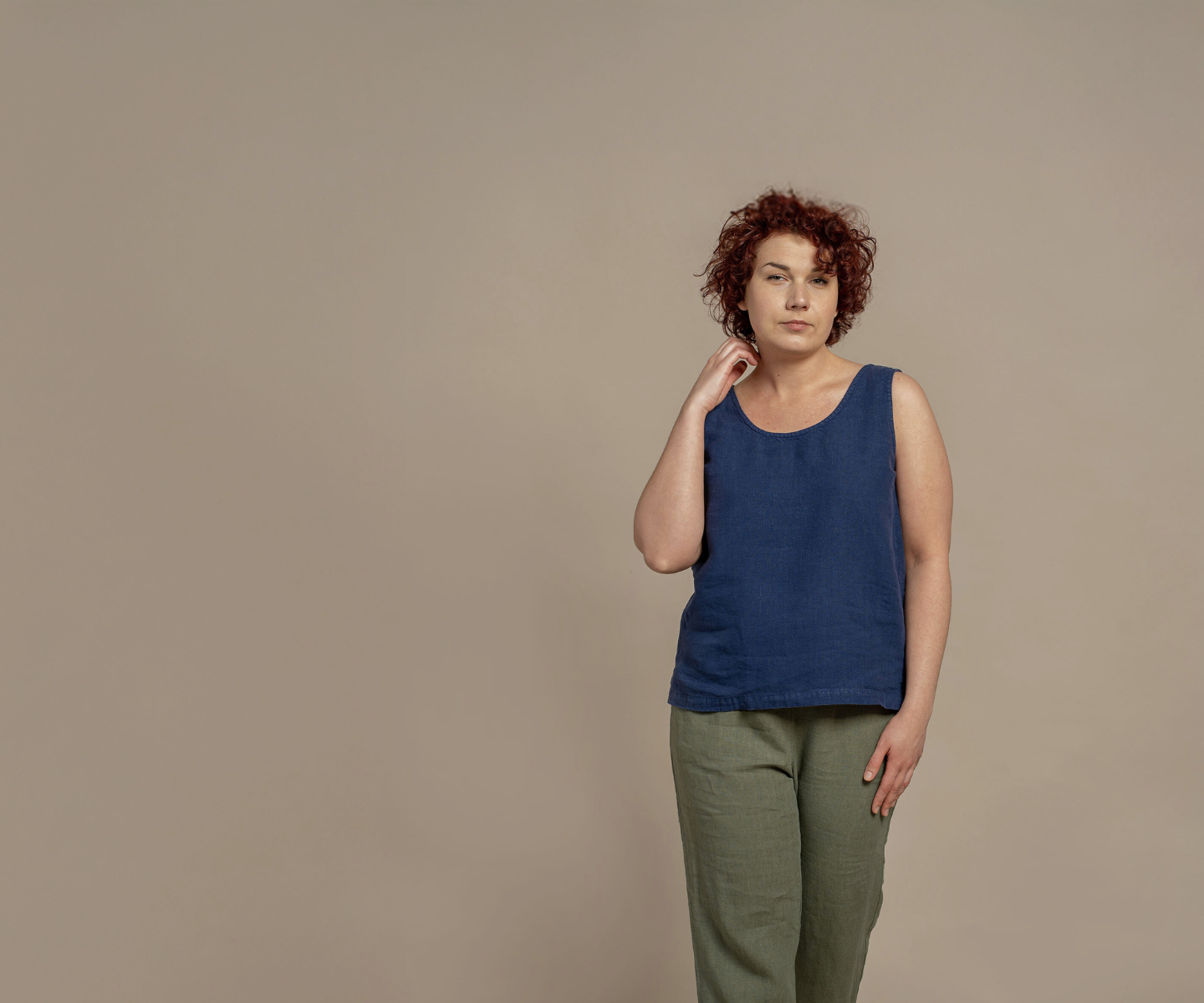 Apple figure banner
