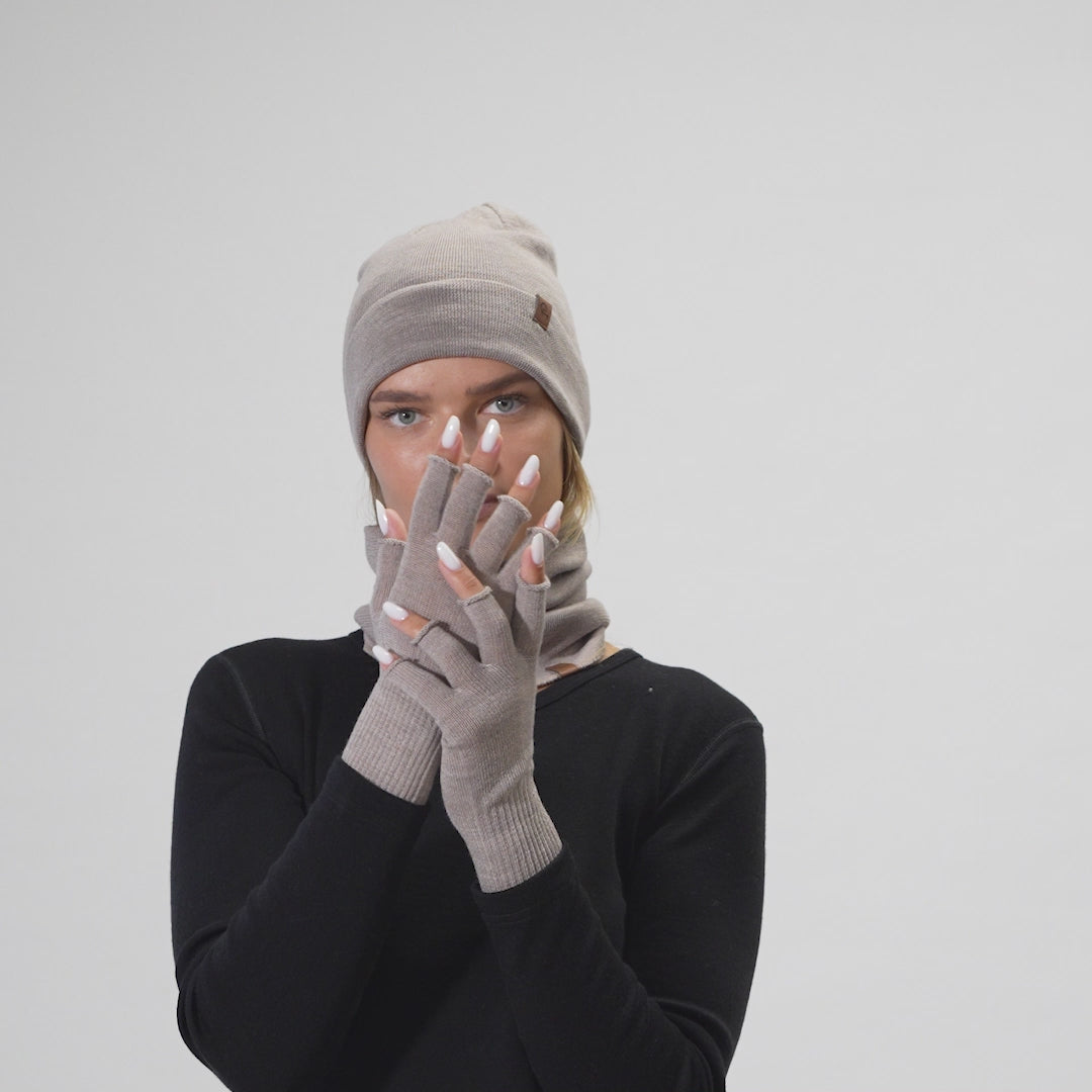 Liner Merino Wool Neck Gaiter For Women