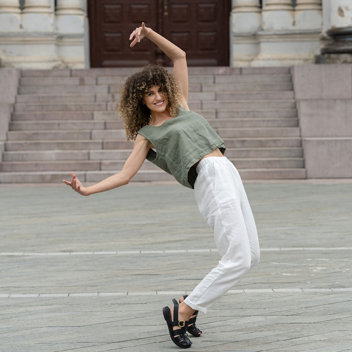 Linen Sleeveless Crop Top Ana Stone Green
